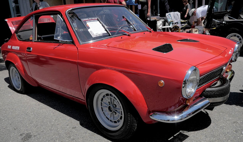 Illustration for article titled This Fantastic Little Abarth Had The Cleverest Spare Tire Placement Ever And Everything Else Is Great, Too
